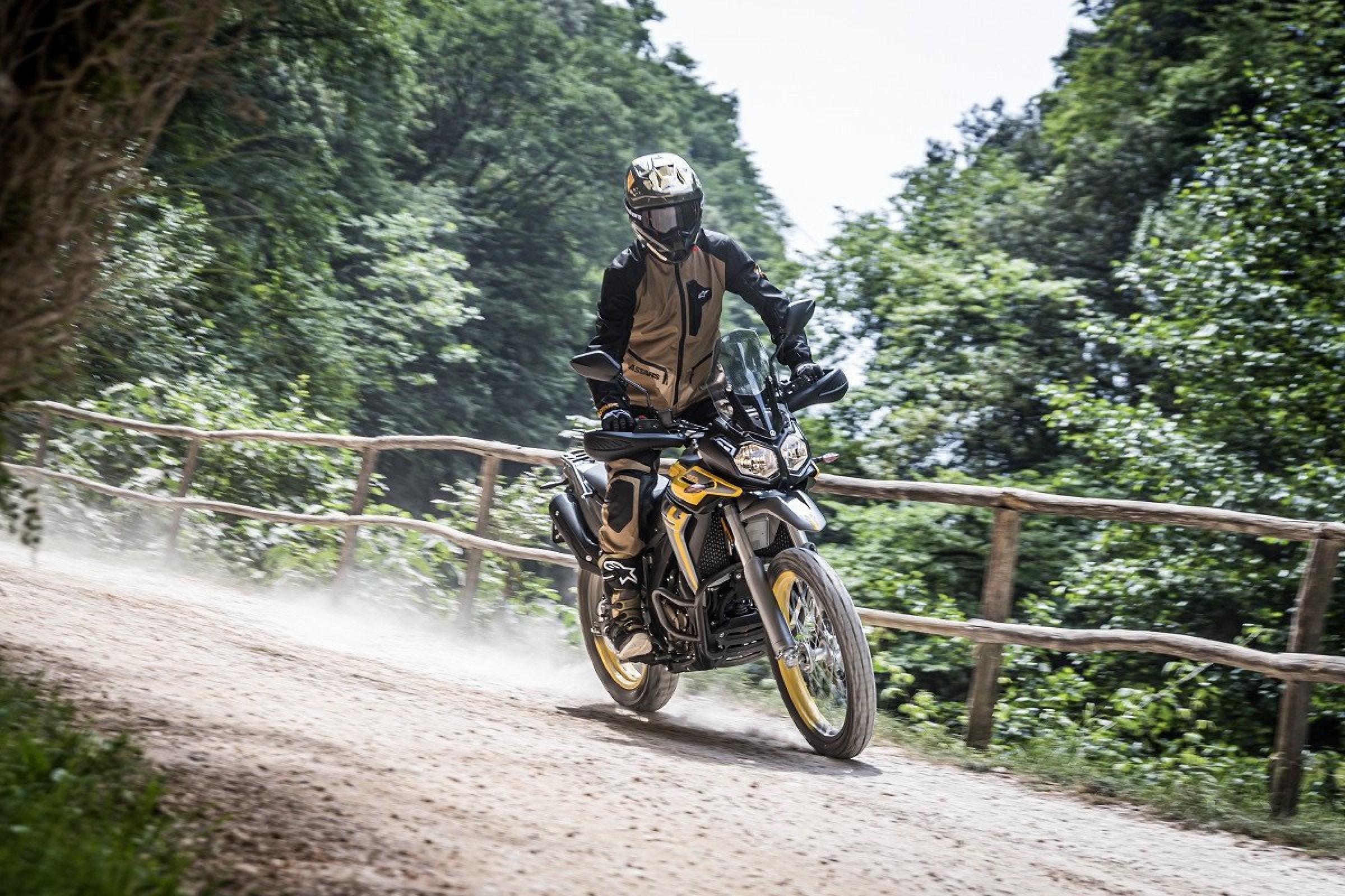 Мотоцикл VOGE 300 Rally